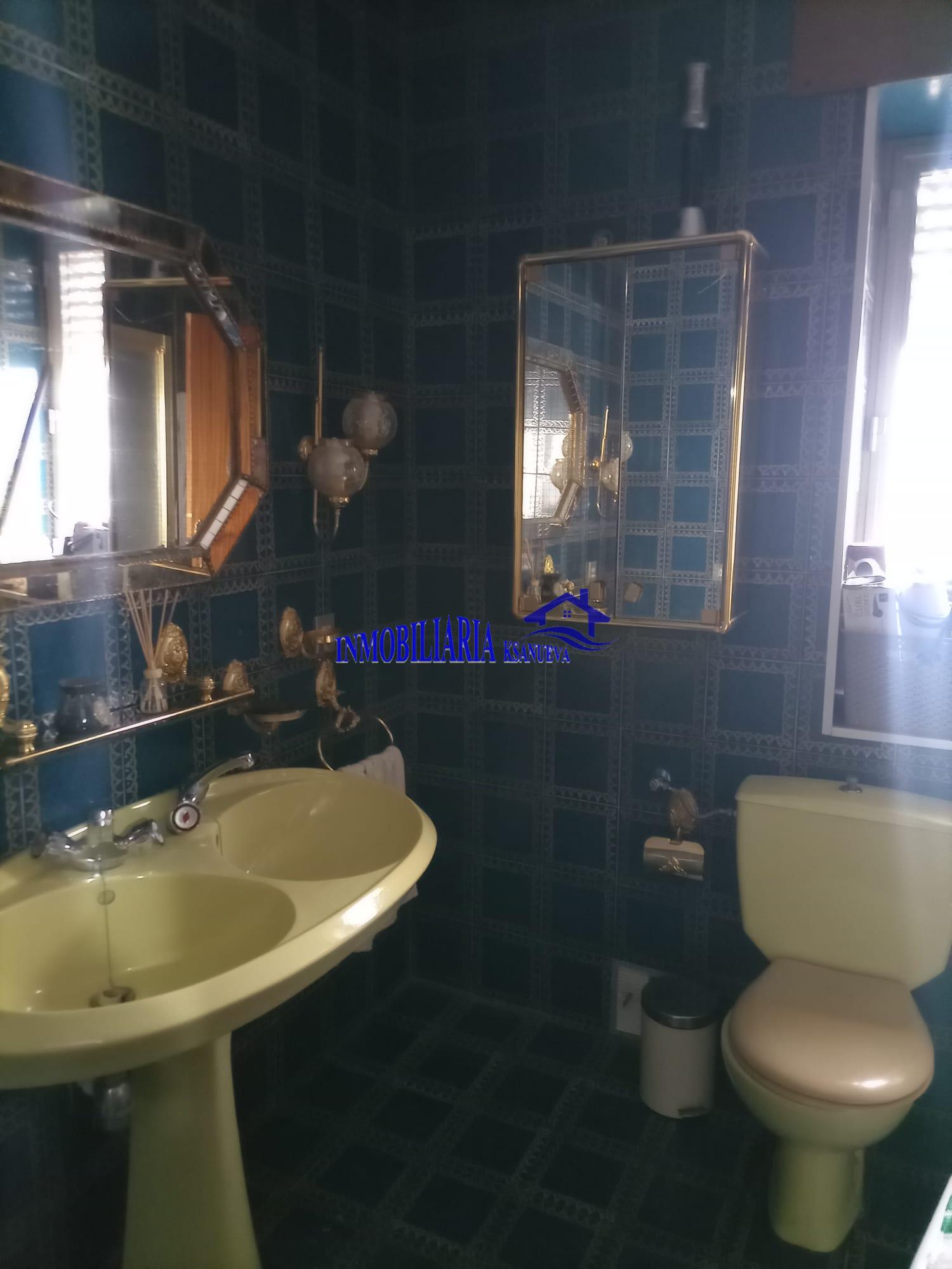 For sale of house in Córdoba
