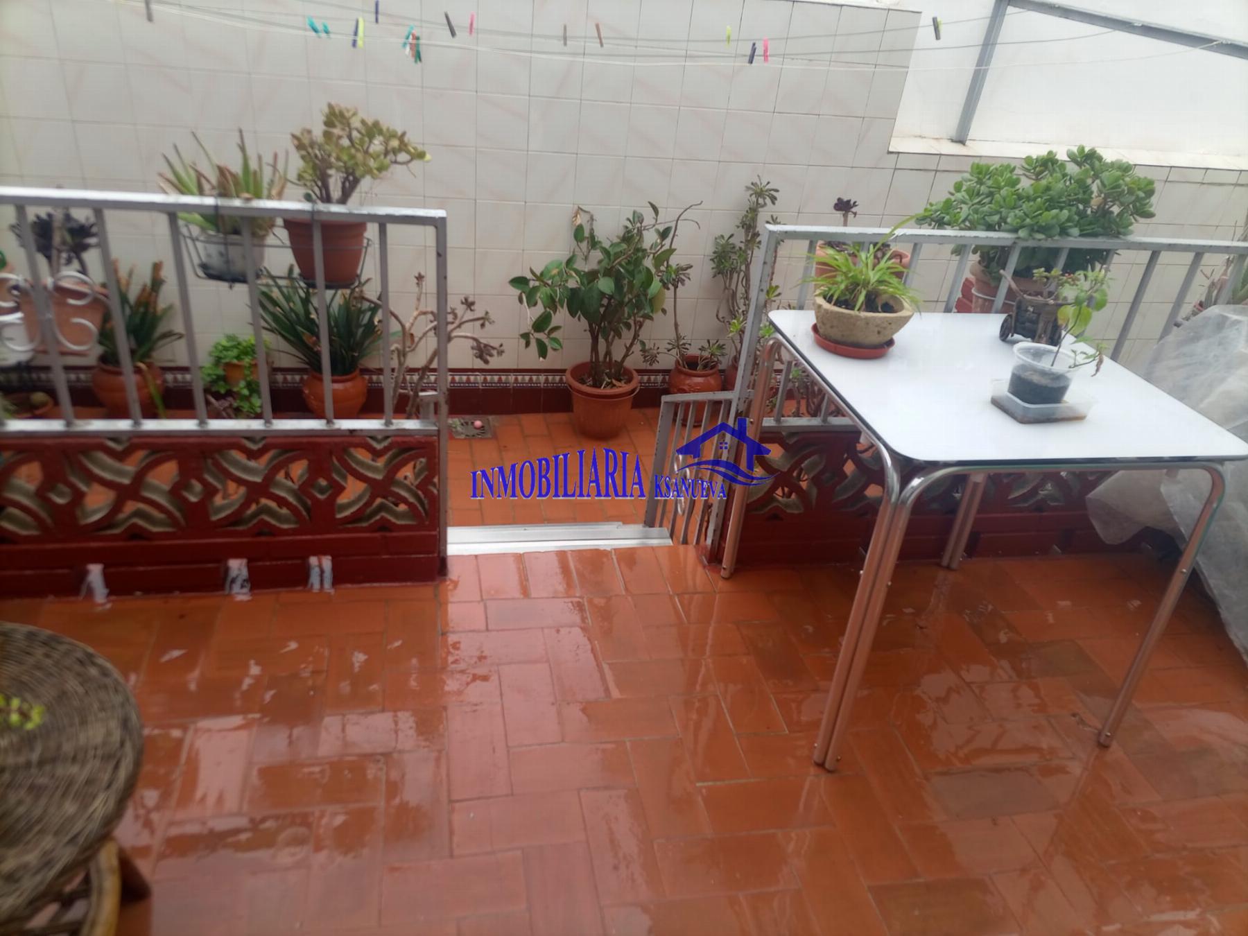 For sale of house in Córdoba