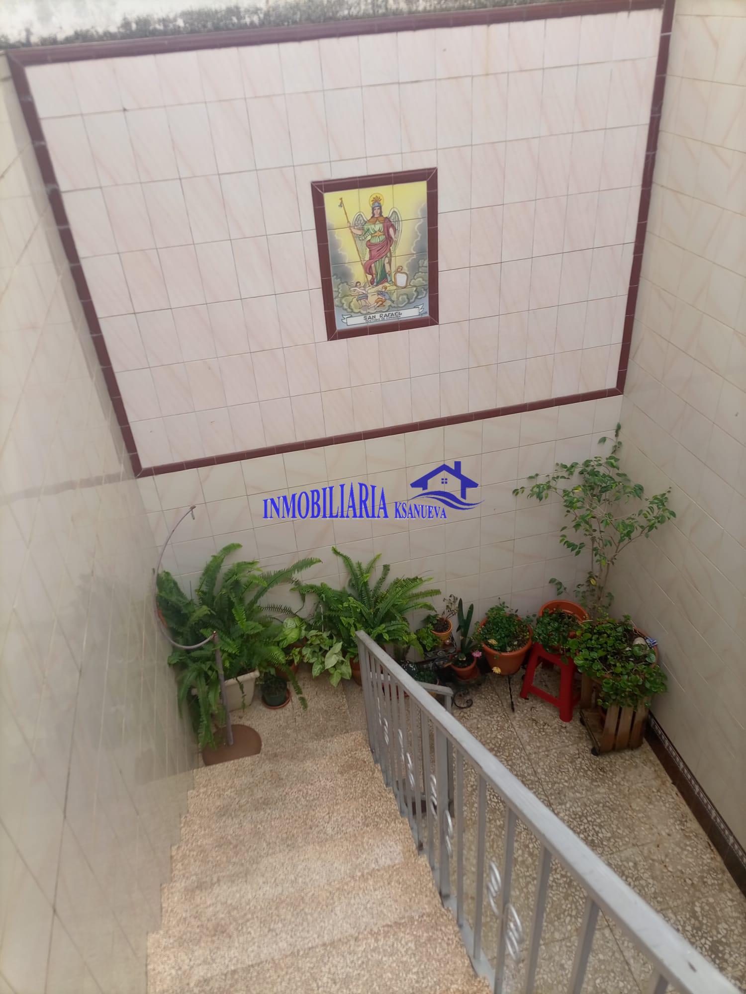 For sale of house in Córdoba