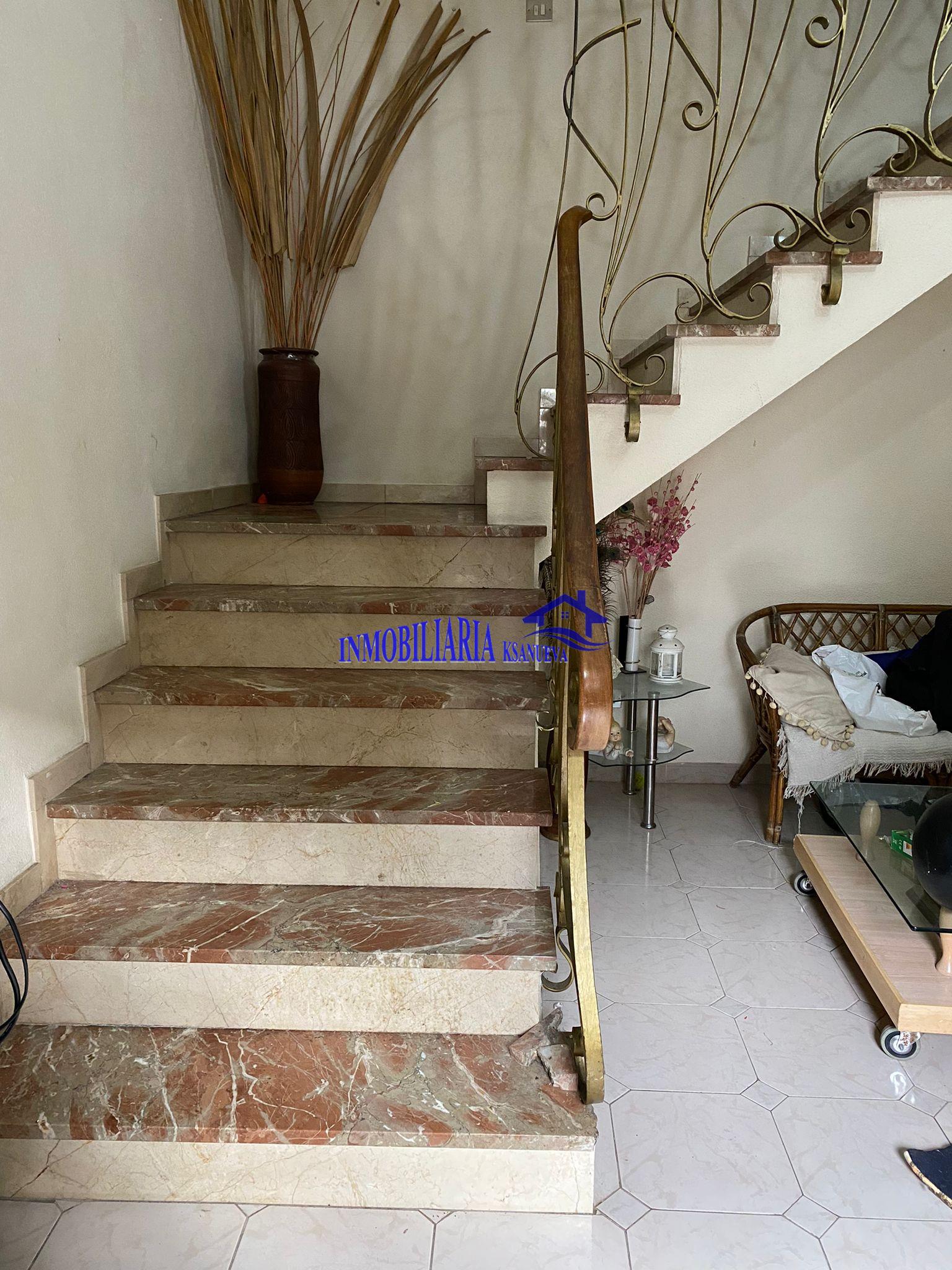 For sale of house in Córdoba