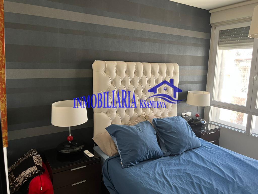 For sale of flat in Córdoba