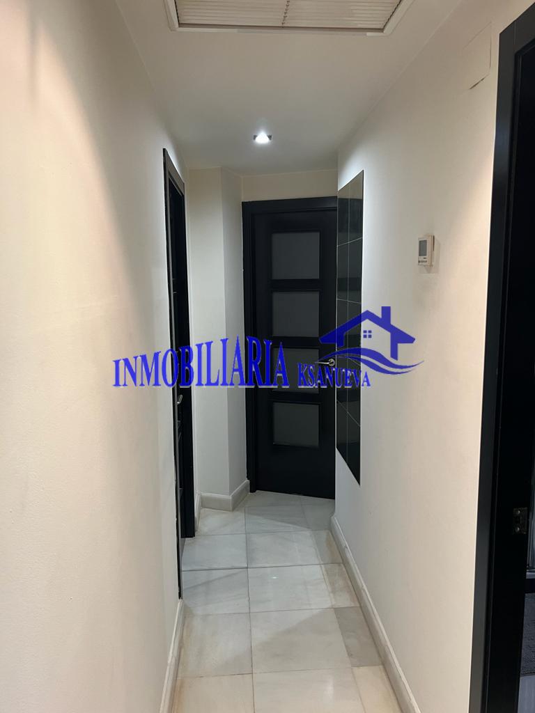 For sale of flat in Córdoba