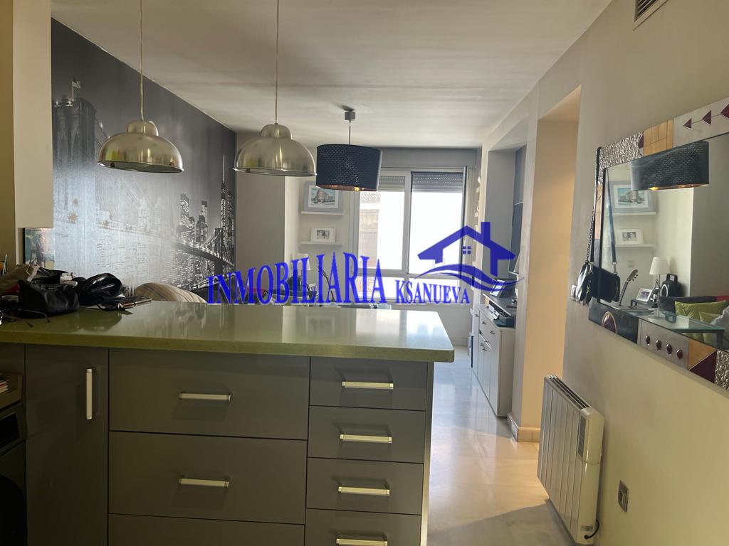 For sale of flat in Córdoba
