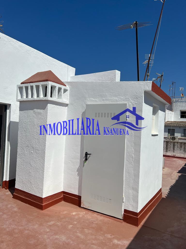 For sale of flat in Córdoba