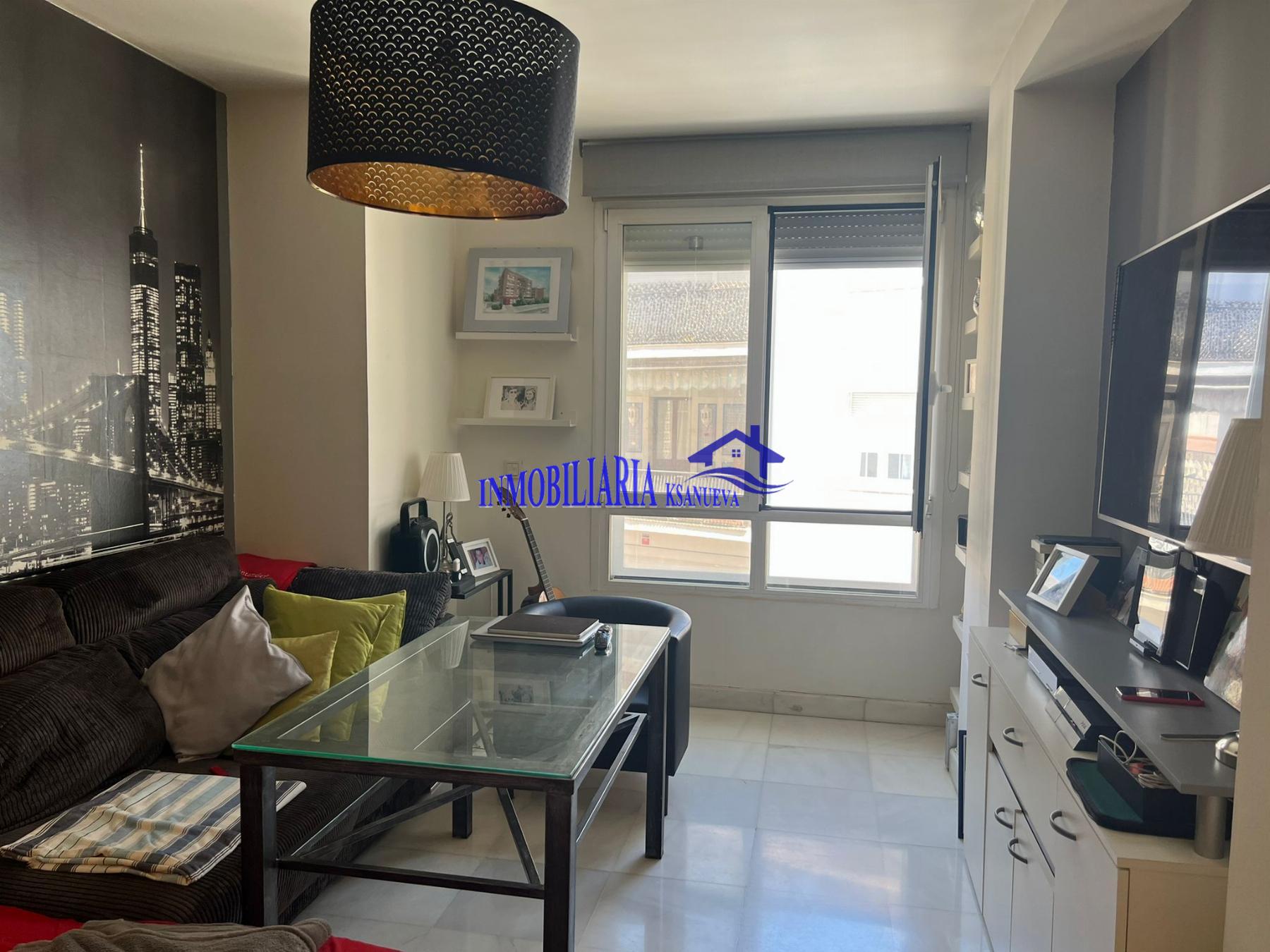 For sale of flat in Córdoba