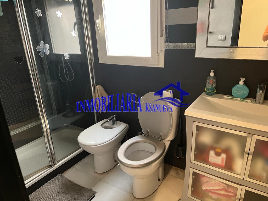 For sale of flat in Córdoba