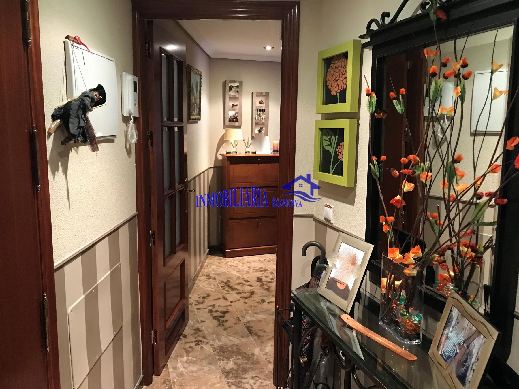 For sale of flat in Córdoba