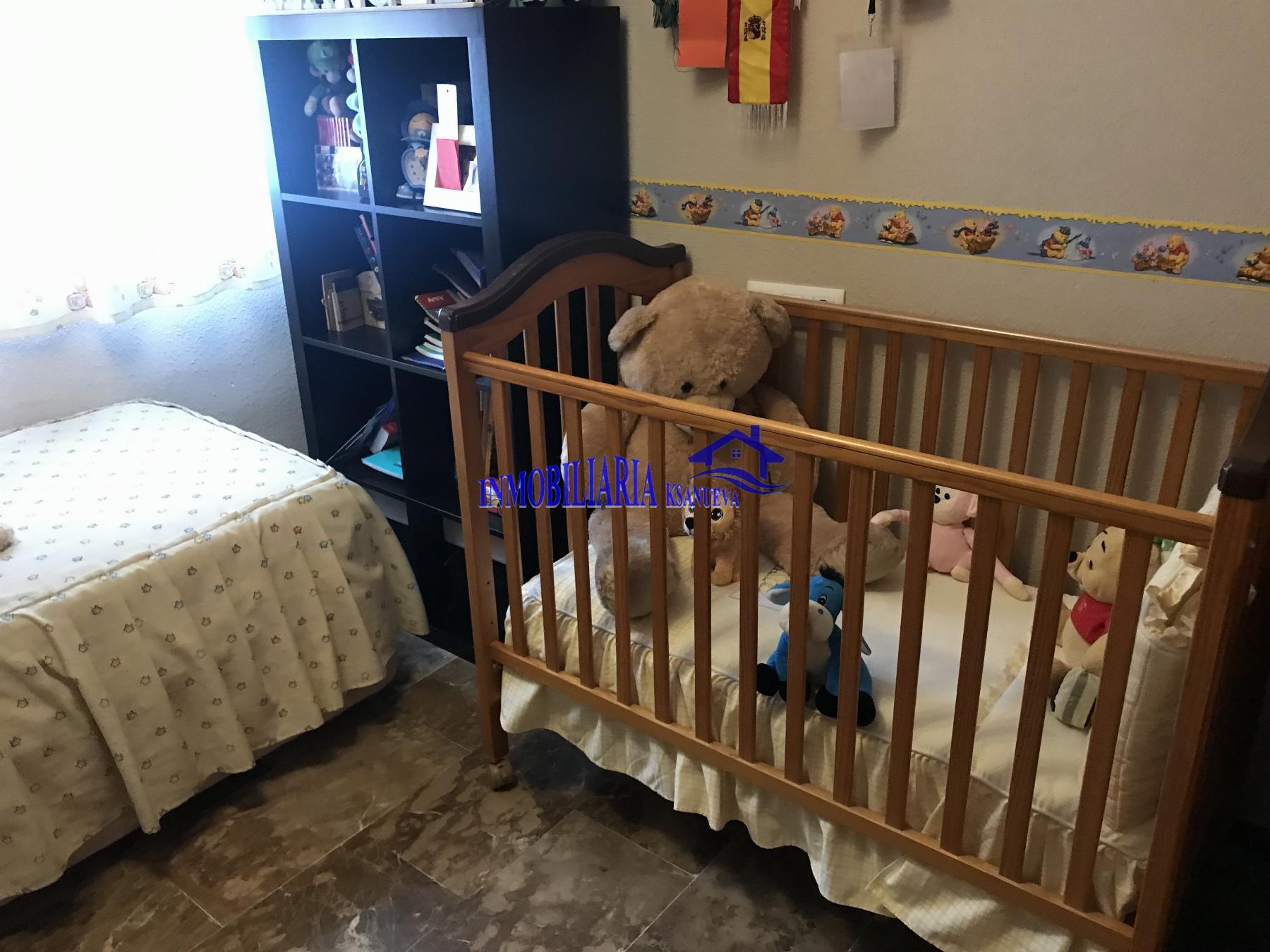 For sale of flat in Córdoba