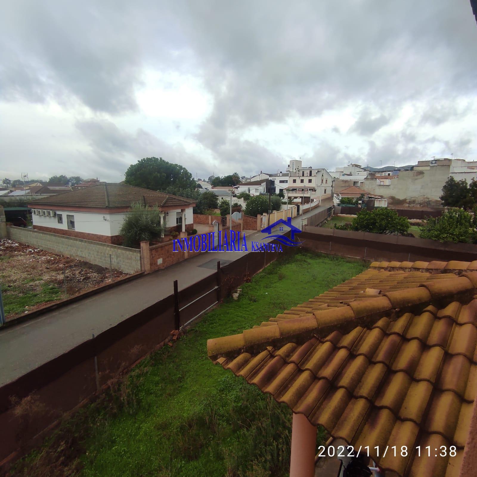 For sale of chalet in Córdoba