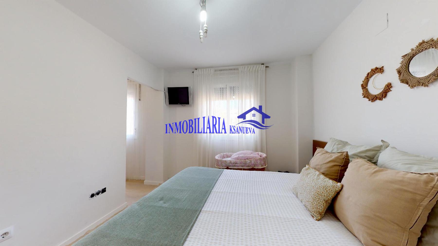 For sale of flat in Córdoba
