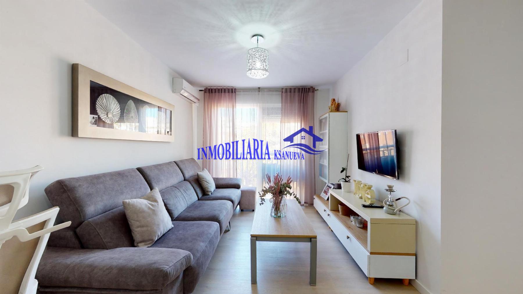 For sale of flat in Córdoba