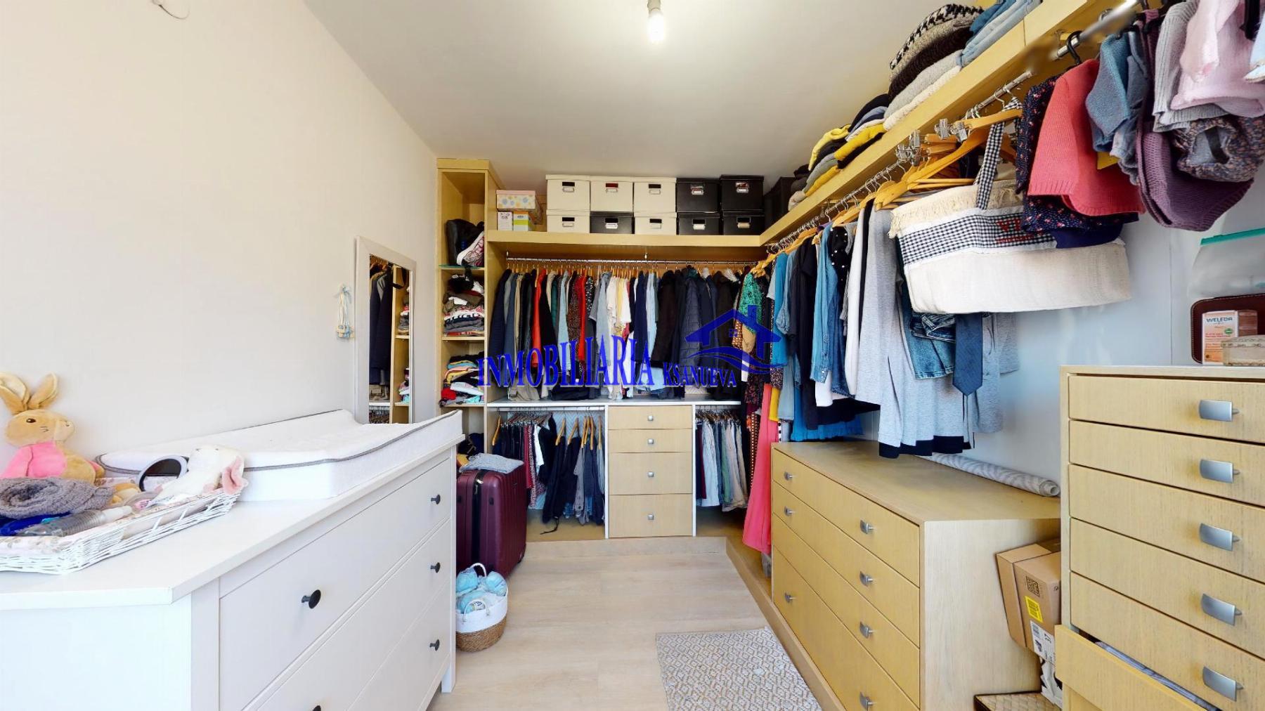 For sale of flat in Córdoba