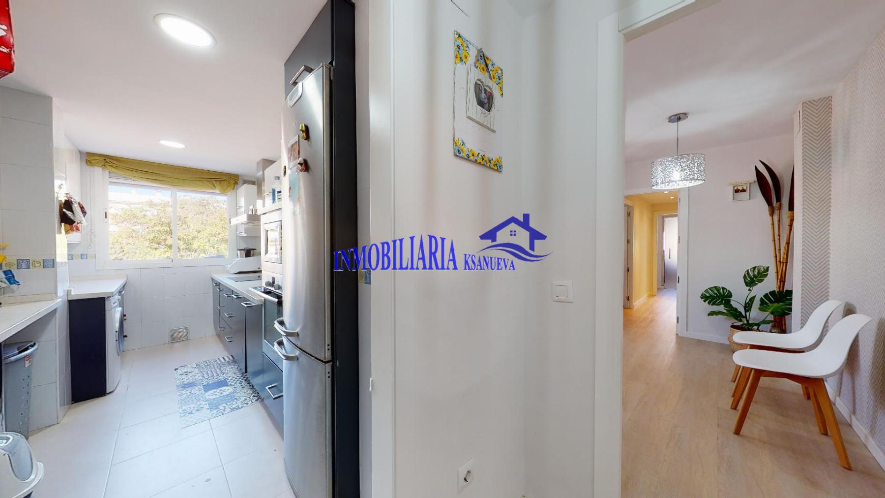 For sale of flat in Córdoba