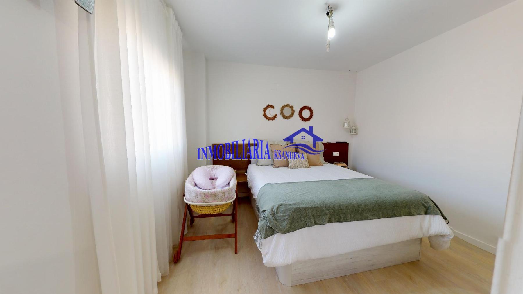 For sale of flat in Córdoba