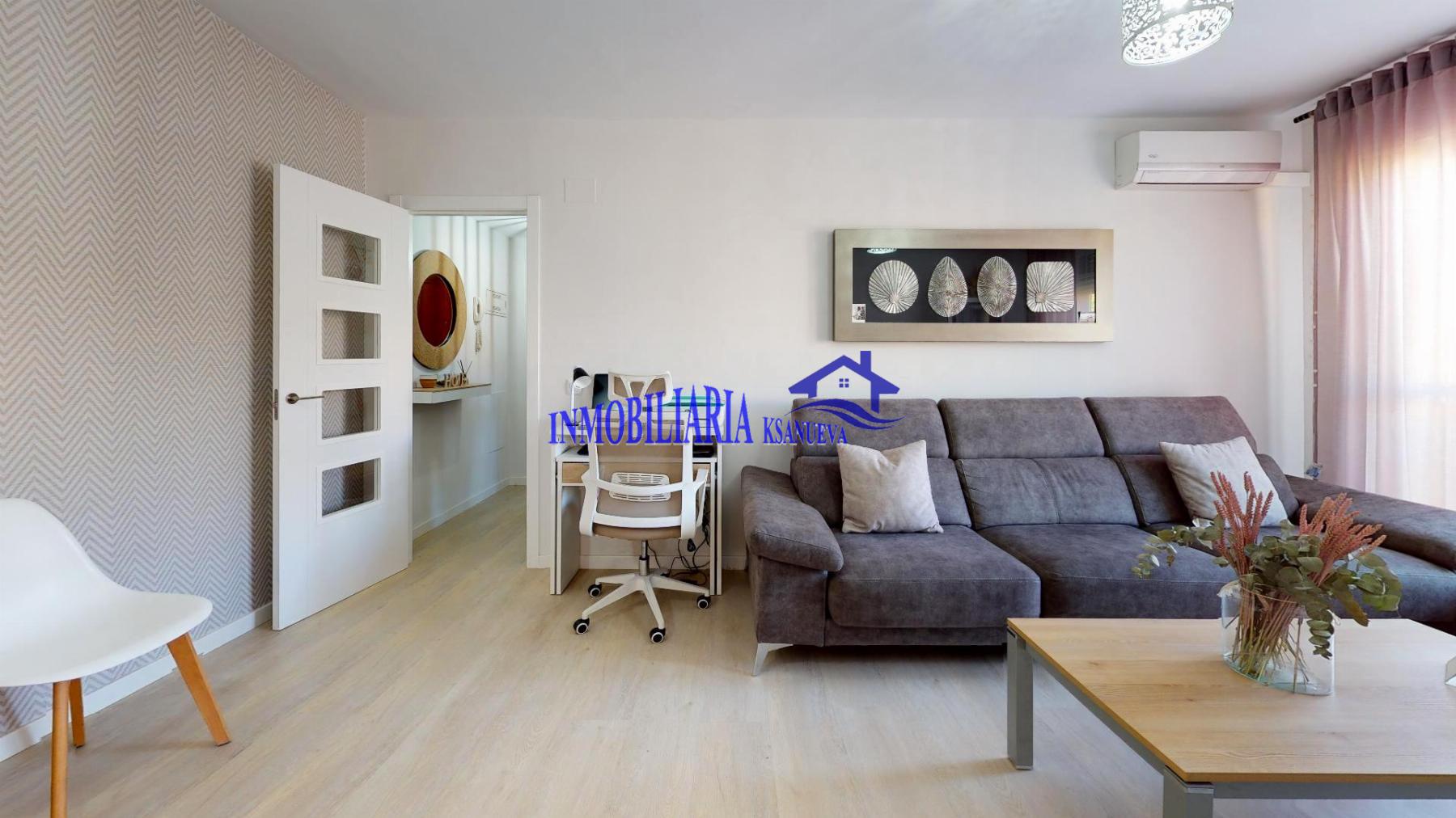 For sale of flat in Córdoba
