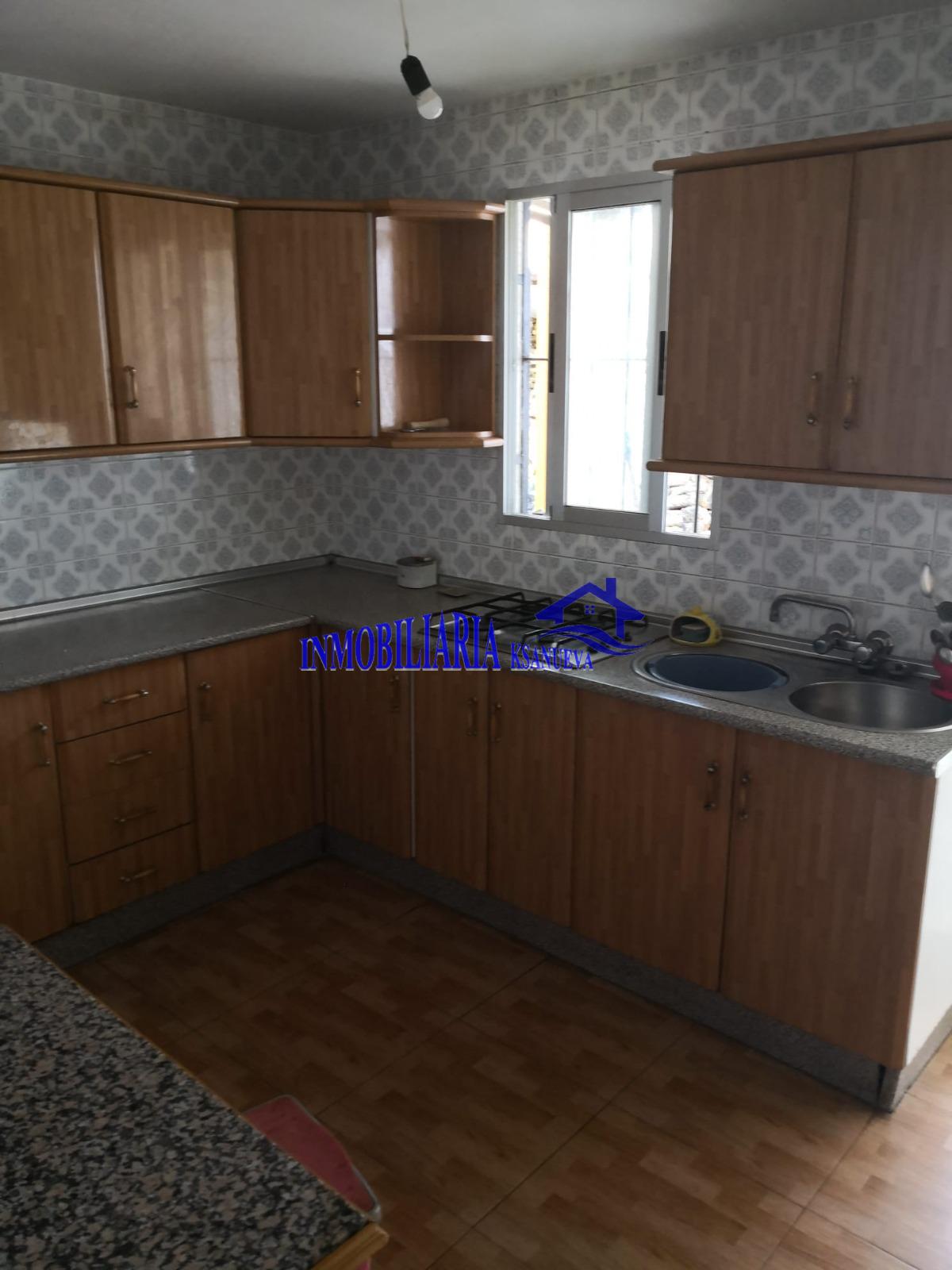 For sale of house in Córdoba