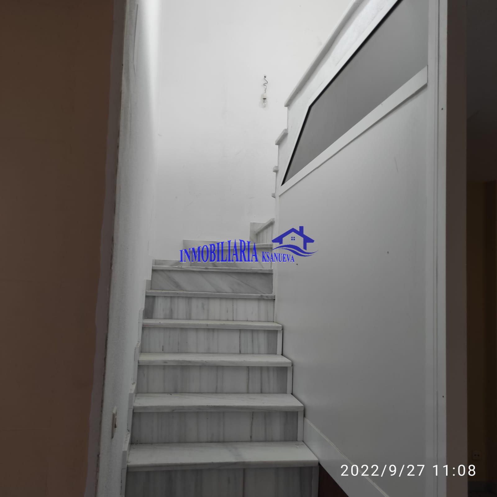 For sale of house in Córdoba