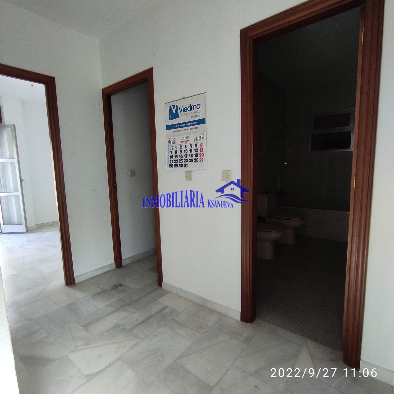 For sale of house in Córdoba