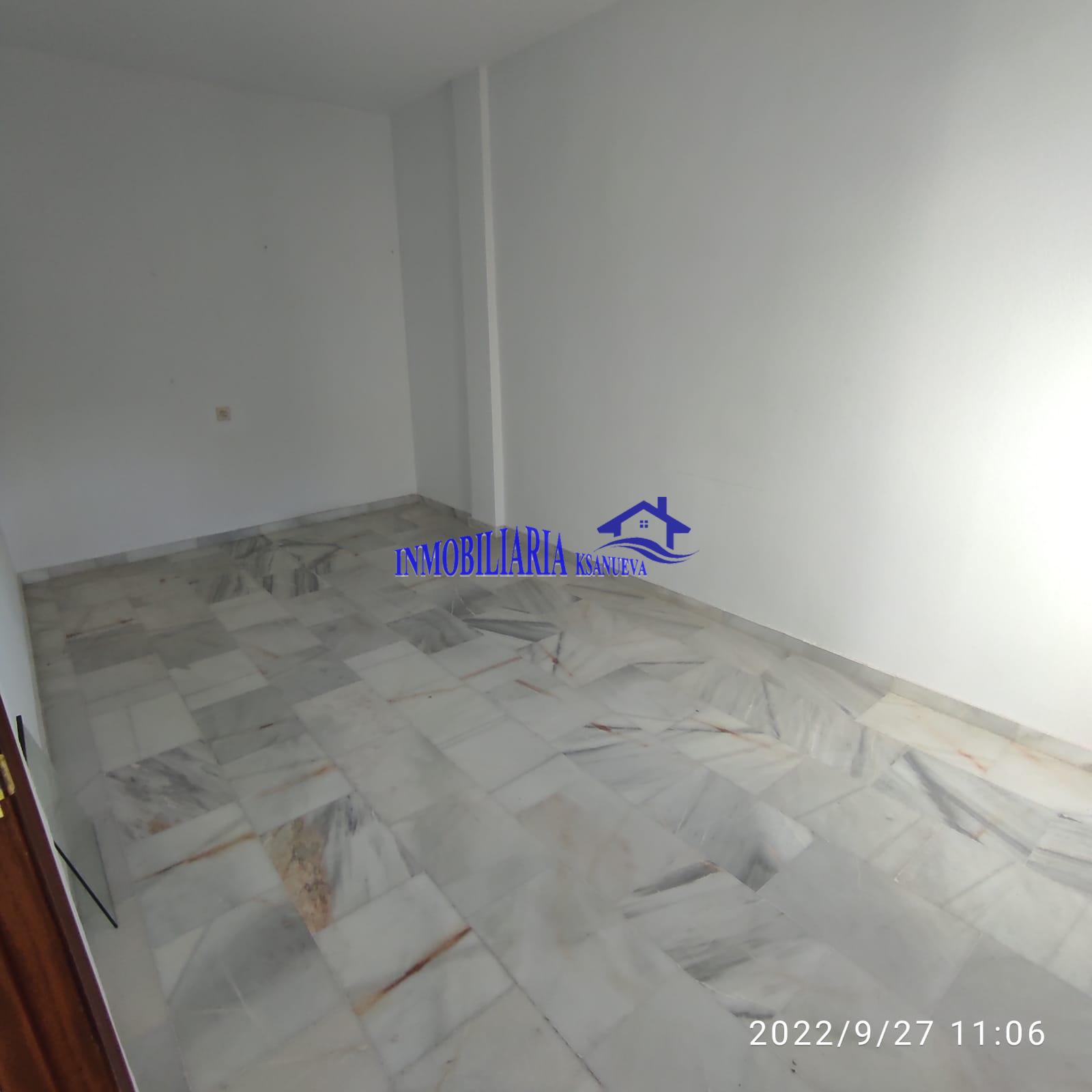 For sale of house in Córdoba