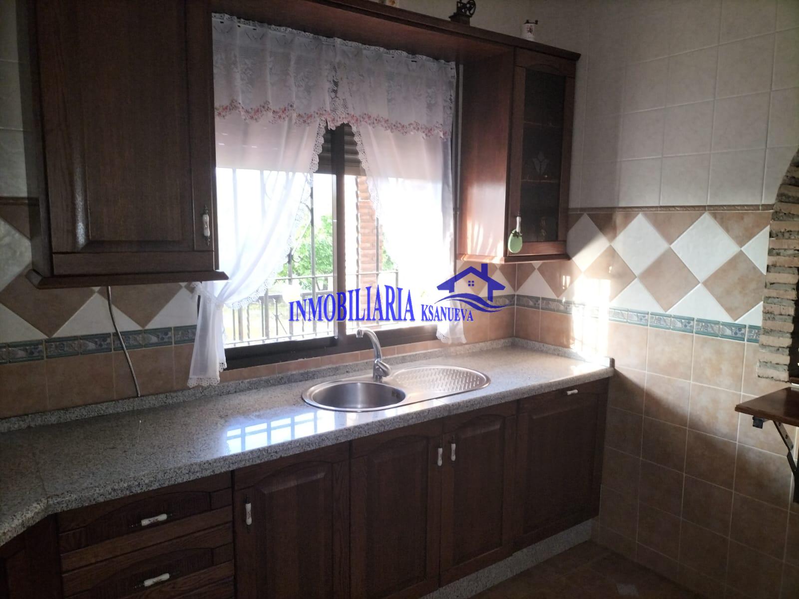 For sale of chalet in Córdoba