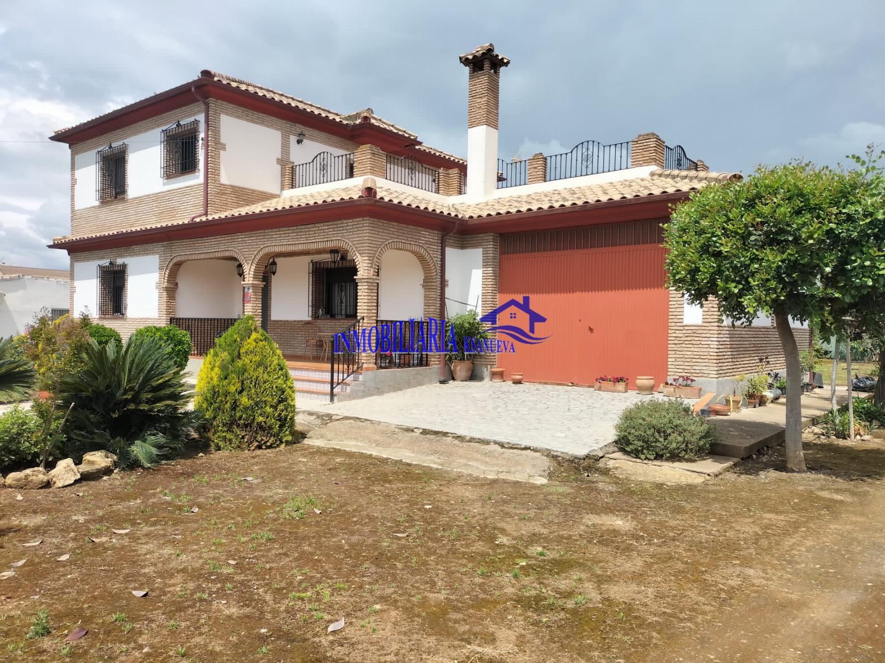 For sale of chalet in Córdoba