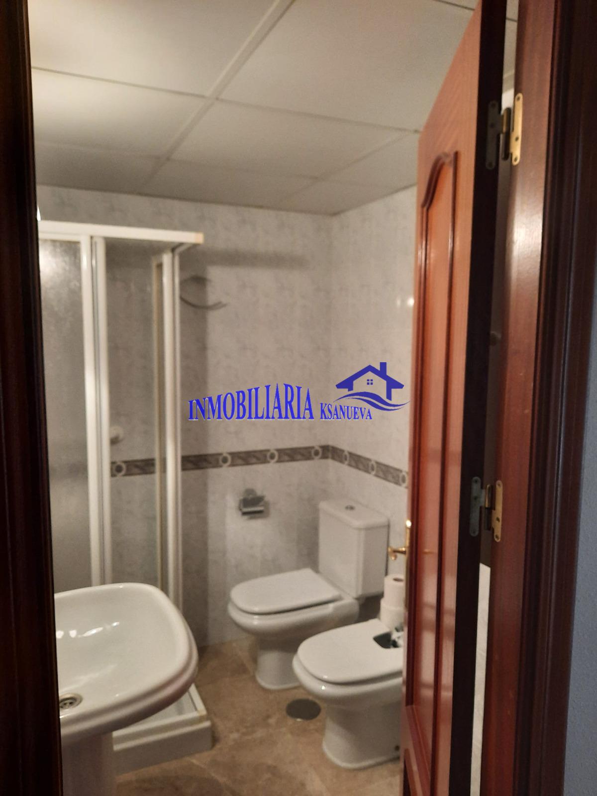 For sale of flat in Córdoba