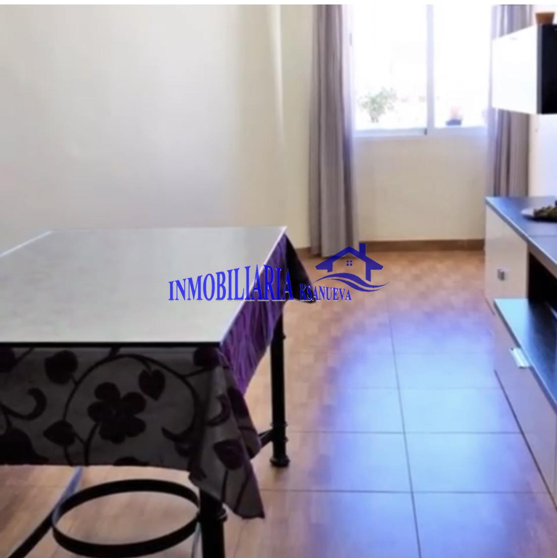 For sale of flat in Córdoba