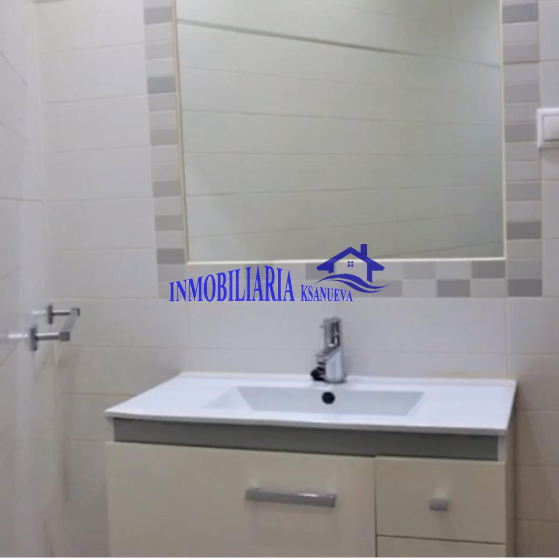 For sale of flat in Córdoba