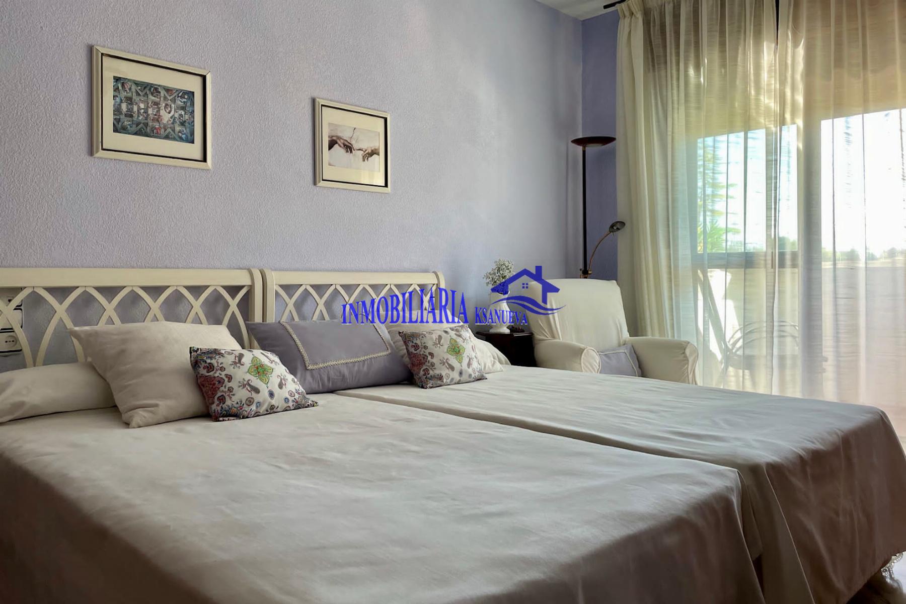For sale of flat in Córdoba