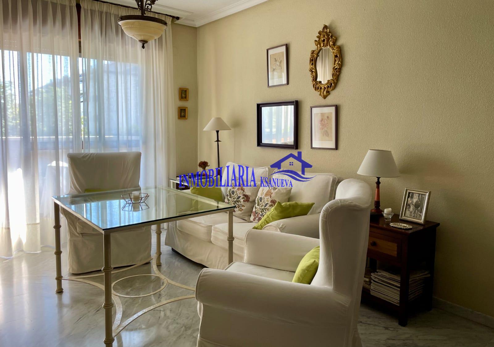 For sale of flat in Córdoba