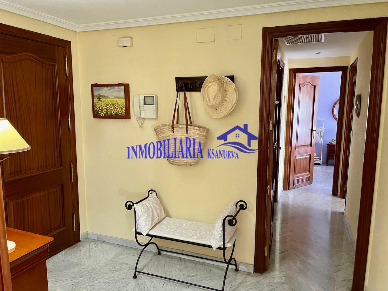 For sale of flat in Córdoba