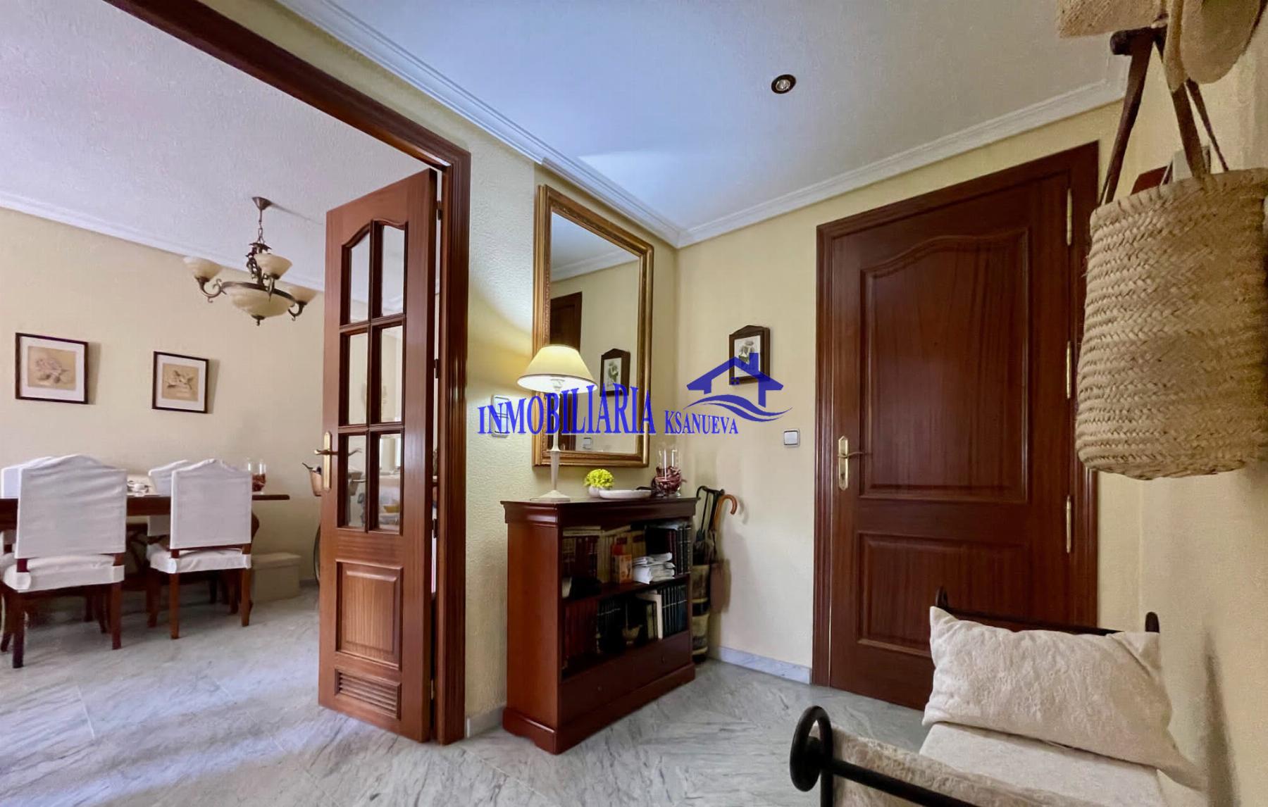 For sale of flat in Córdoba