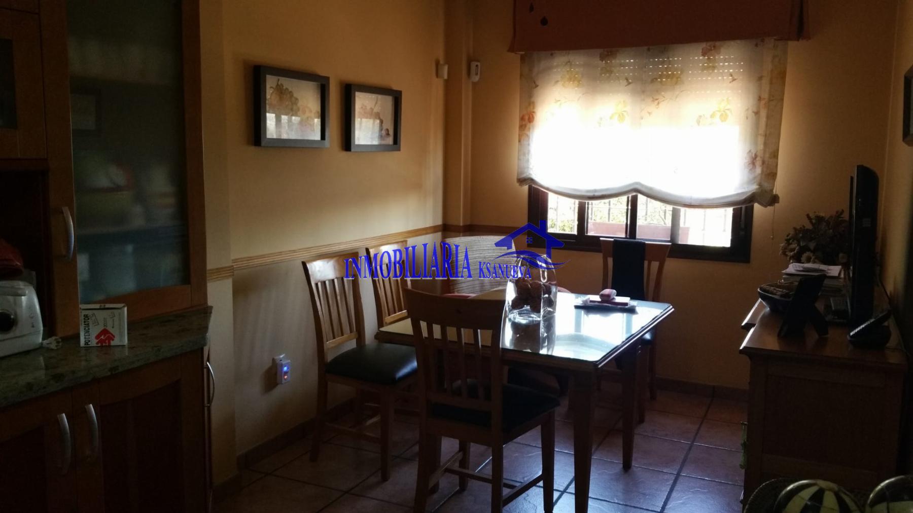 For sale of chalet in Córdoba