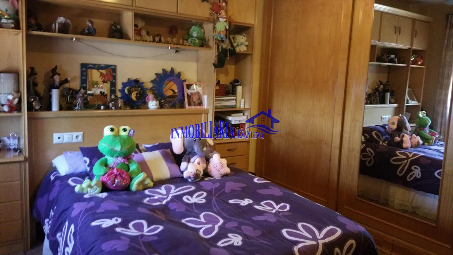 For sale of chalet in Córdoba