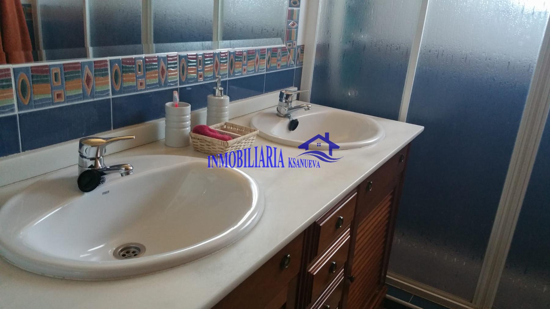 For sale of chalet in Córdoba