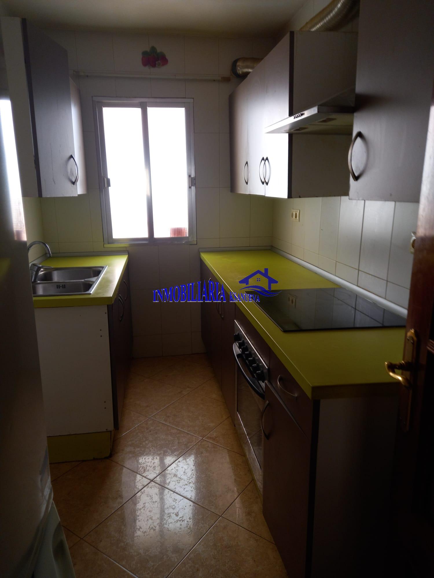 For sale of flat in Córdoba