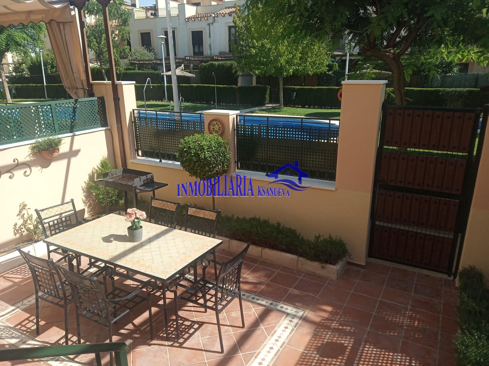 For sale of chalet in Córdoba