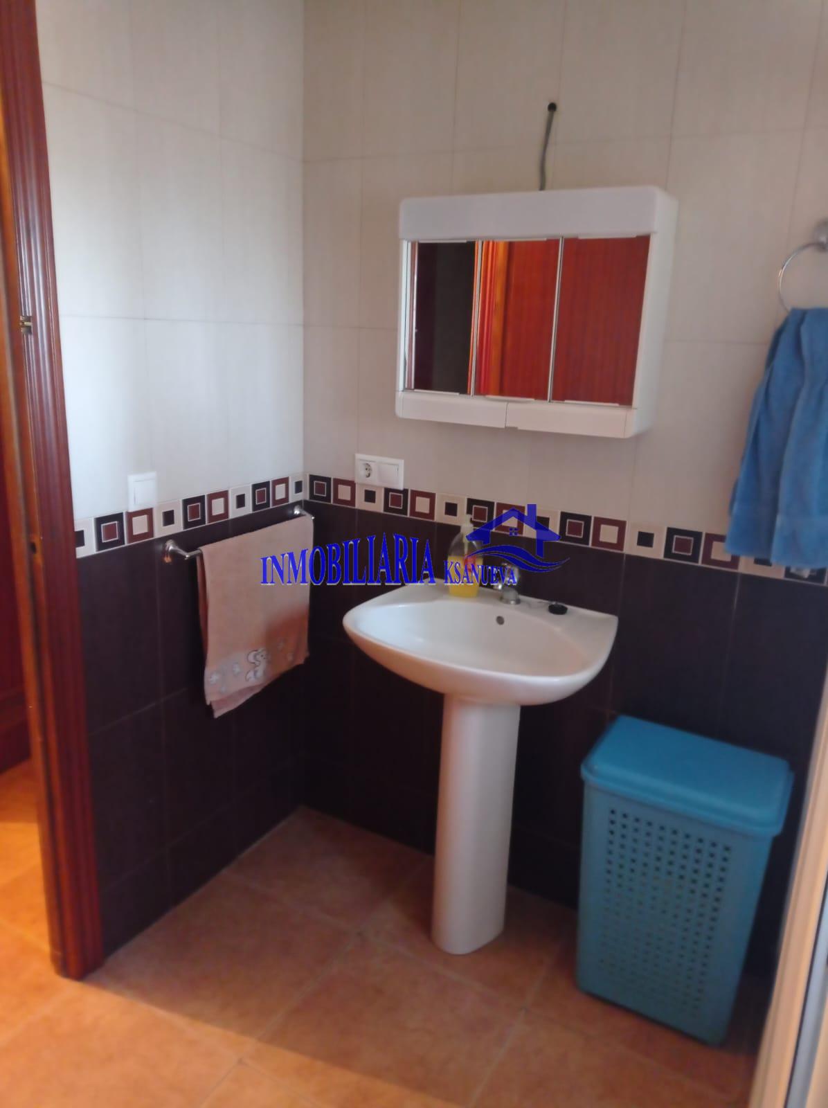 For sale of chalet in Córdoba