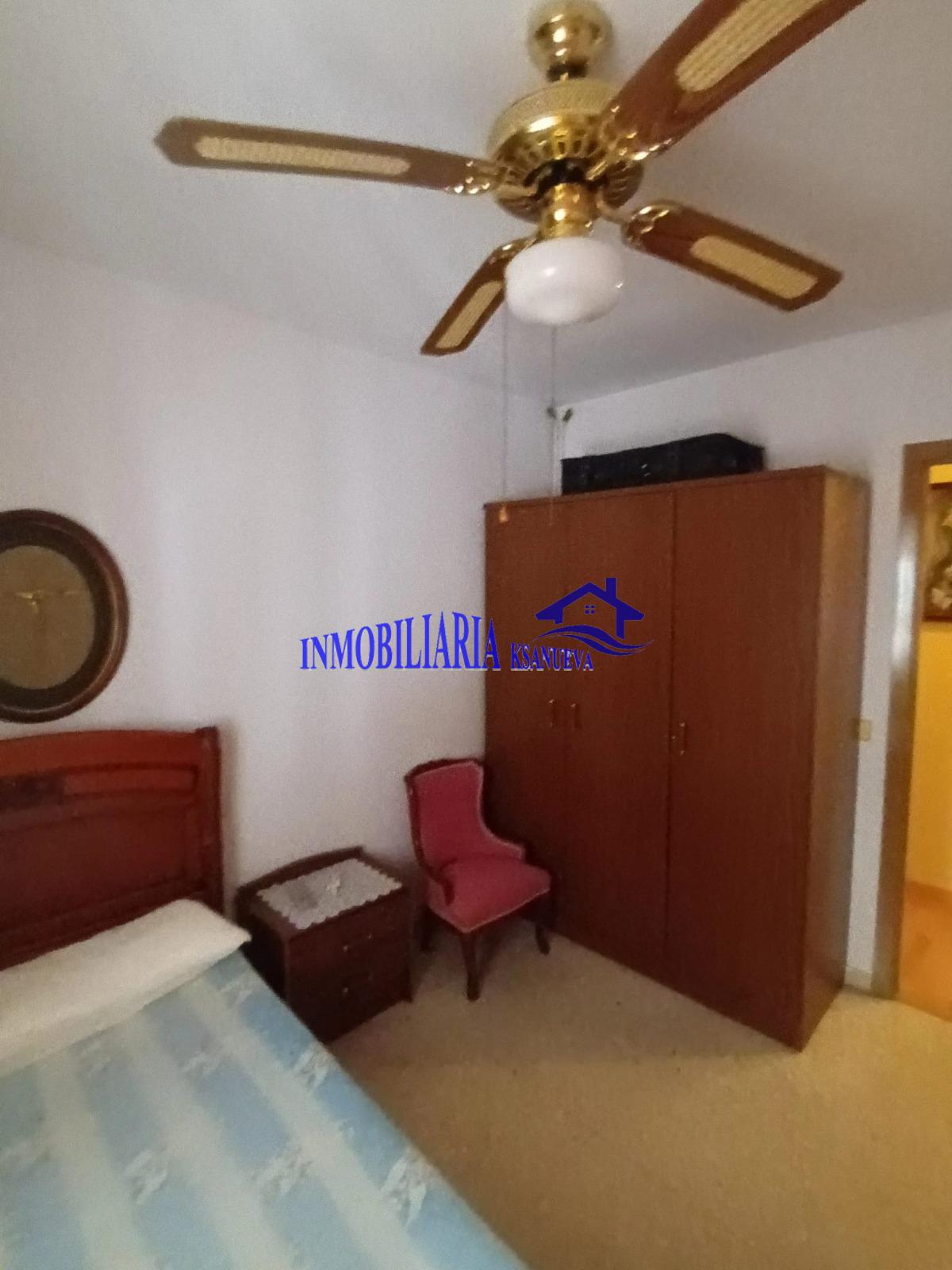 For sale of flat in Córdoba