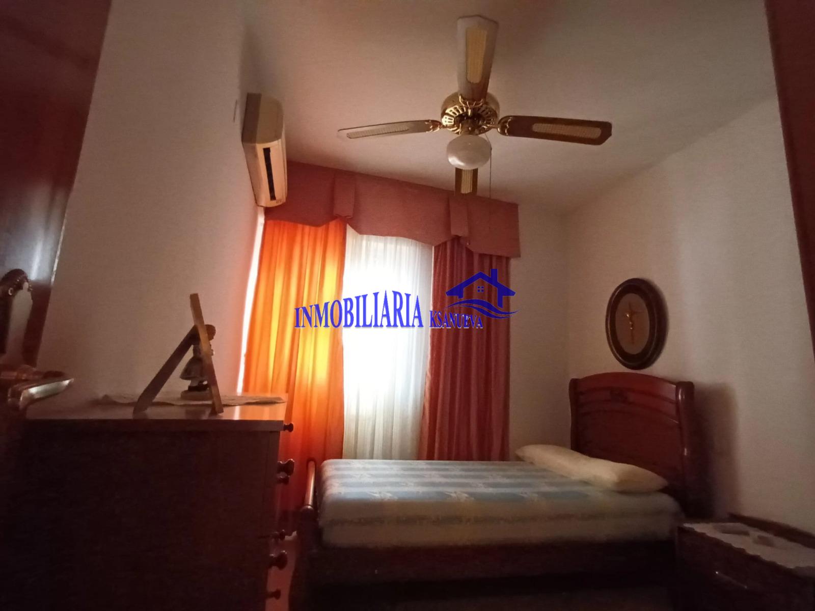 For sale of flat in Córdoba
