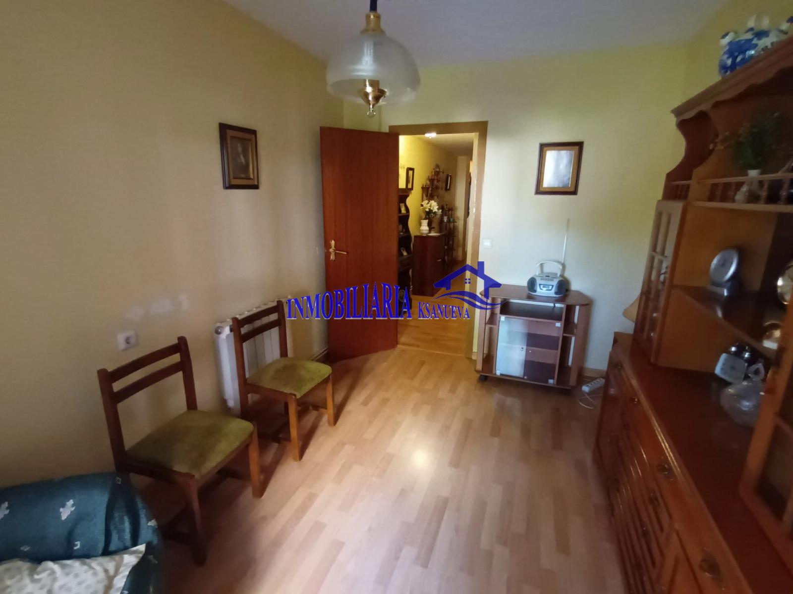 For sale of flat in Córdoba