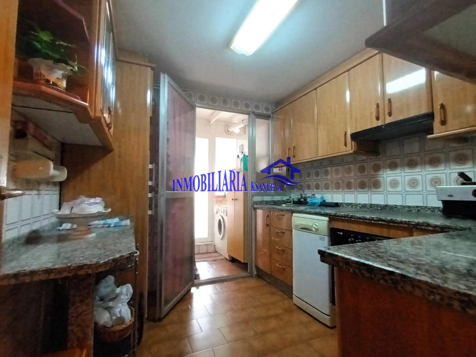 For sale of flat in Córdoba