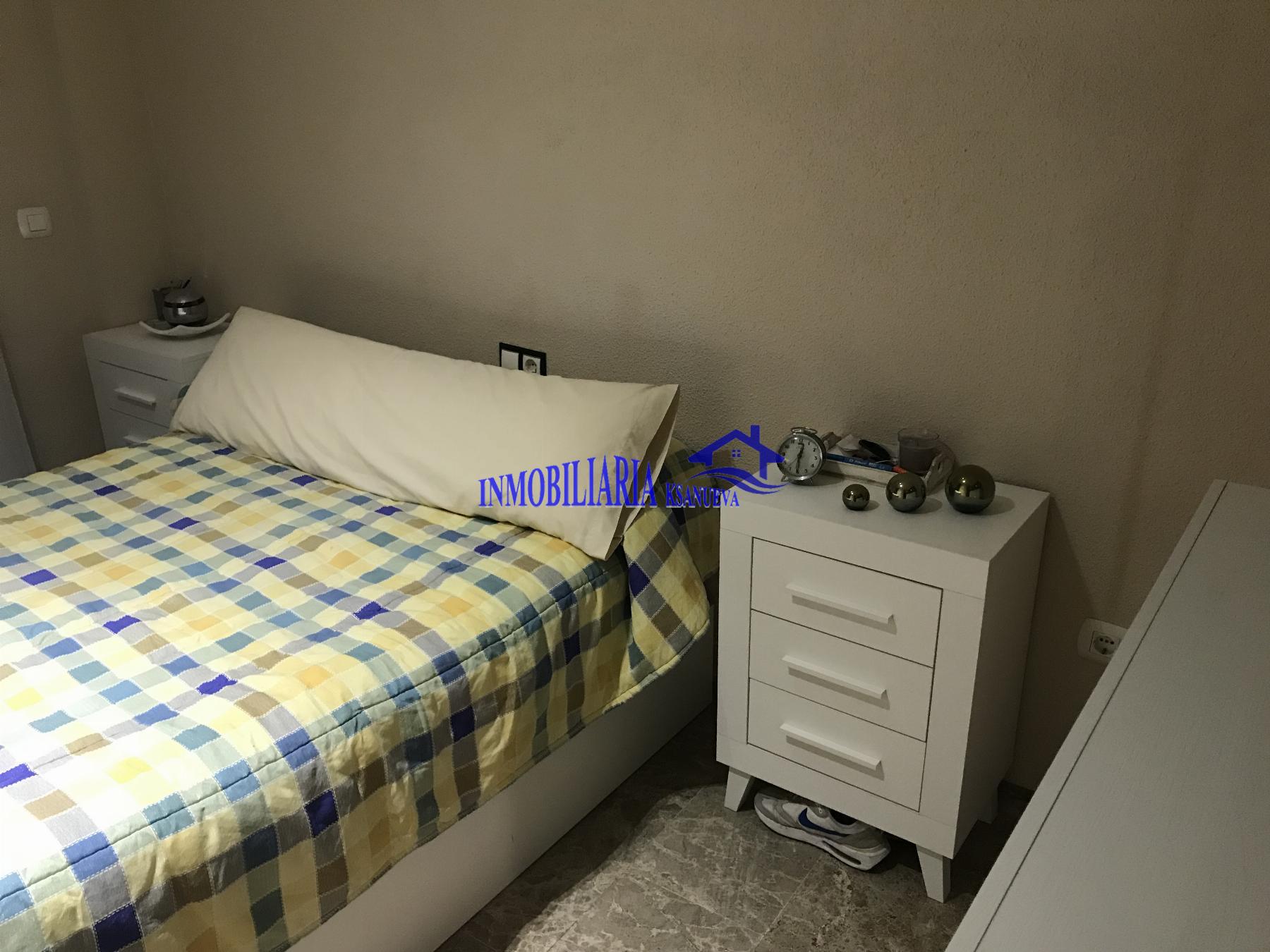 For sale of flat in Córdoba