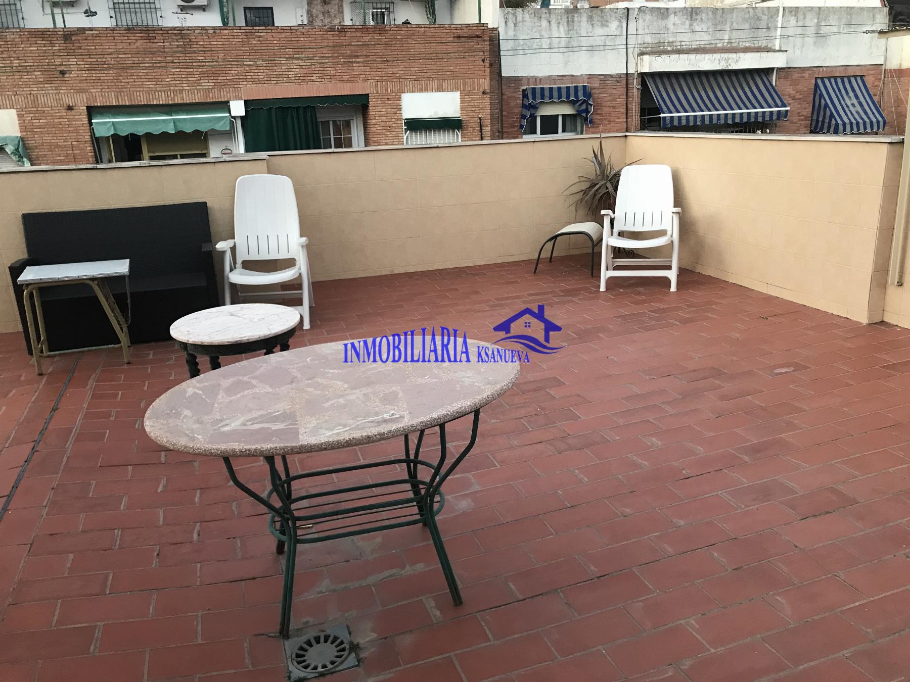 For sale of flat in Córdoba