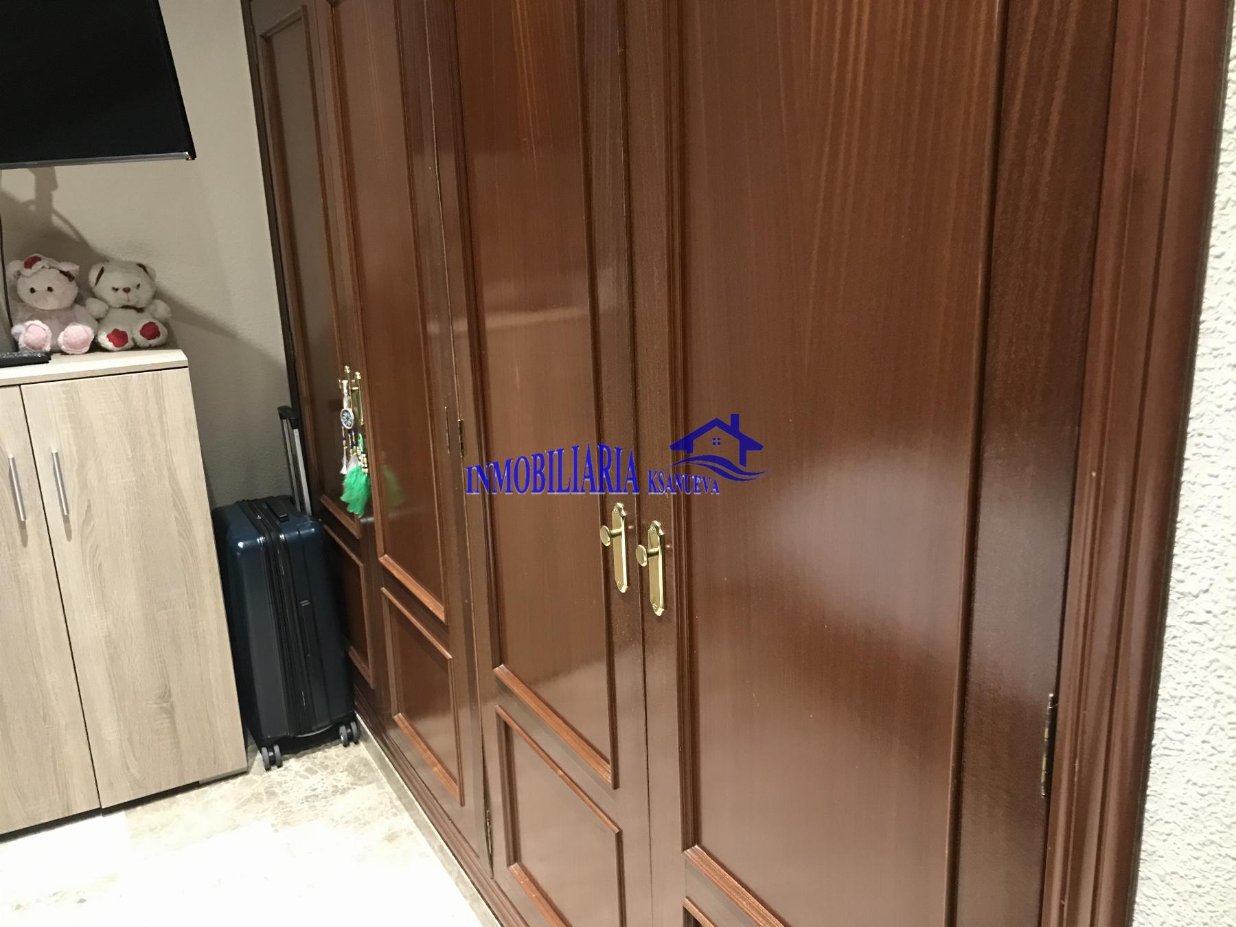 For sale of flat in Córdoba