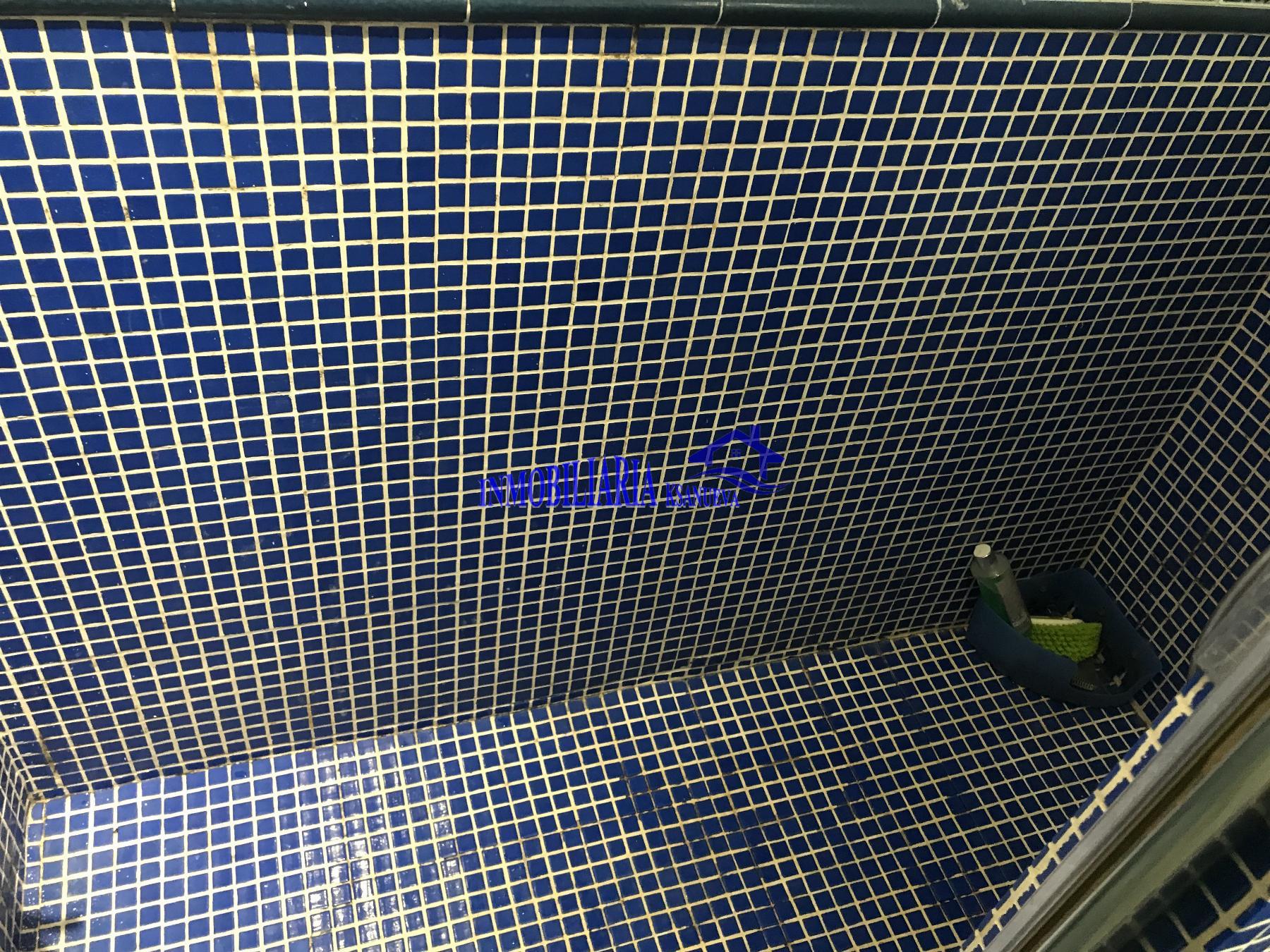 For sale of flat in Córdoba