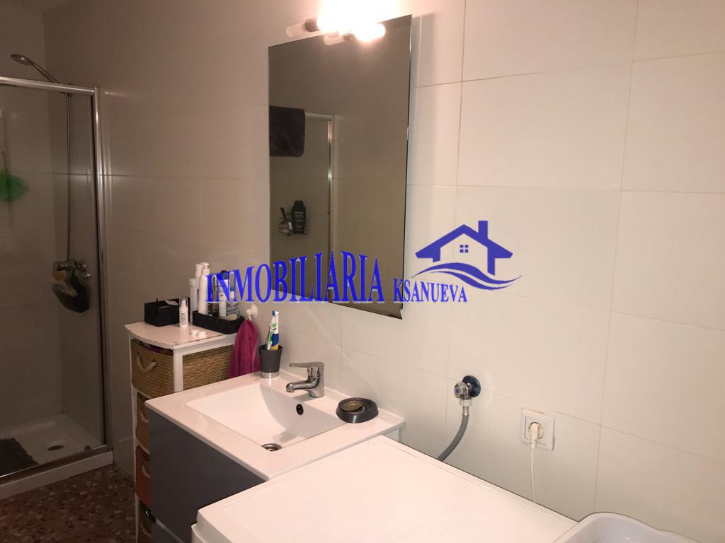 For sale of house in Córdoba