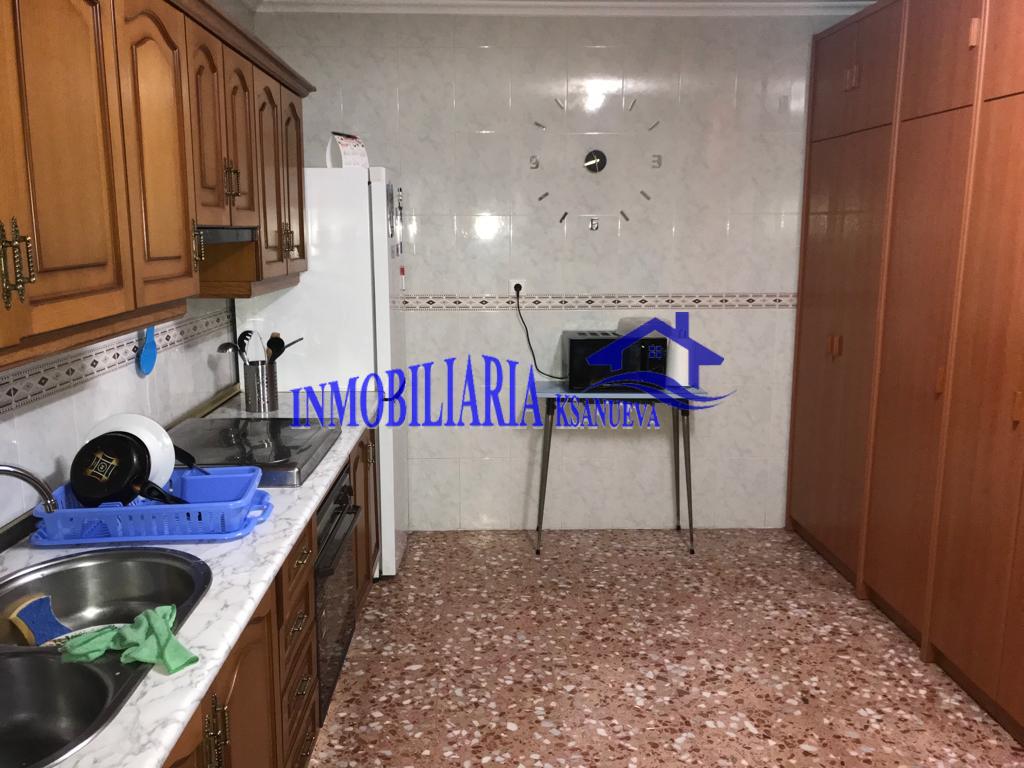 For sale of house in Córdoba