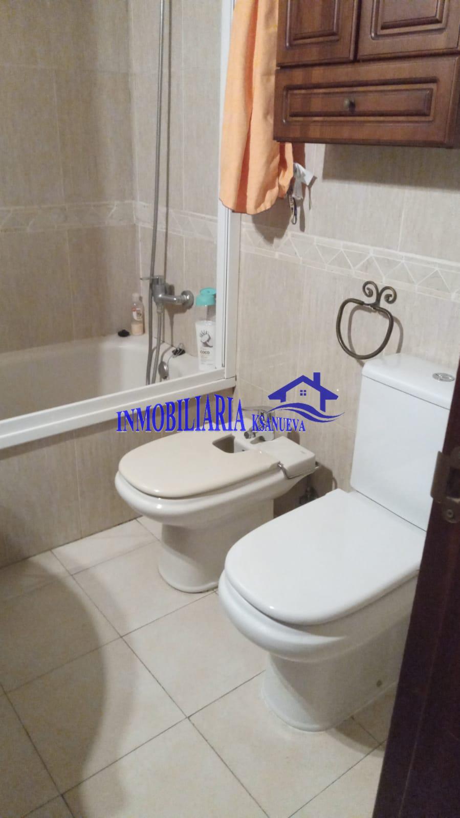 For sale of flat in Córdoba