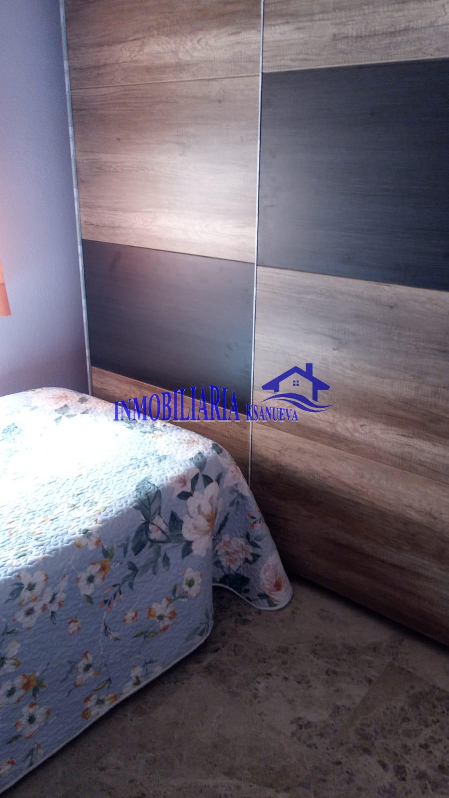 For sale of flat in Córdoba